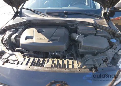 2015 Volvo S60 T5 Premier из США, поврежденный, VIN YV126MFK5F1361146